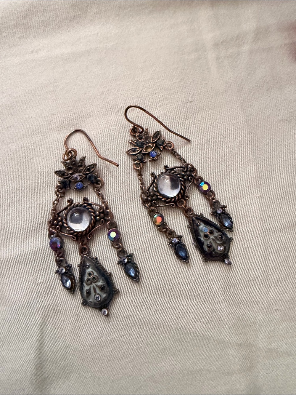 Vintage-Inspired Crystal Drop Chandelier Earrings - Blue